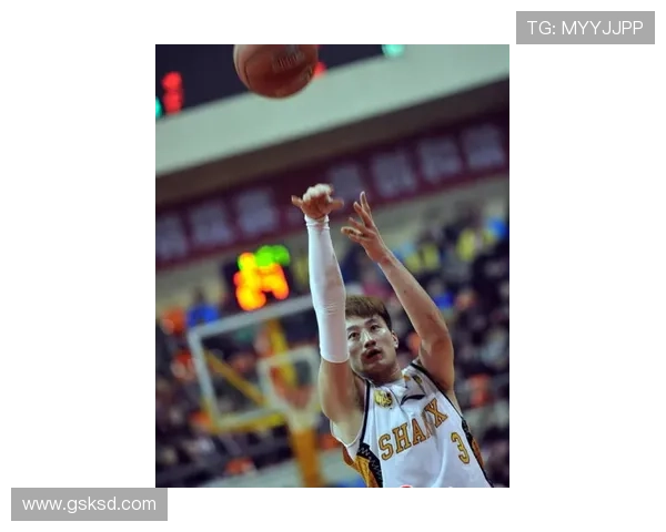 韩旭手感冰凉状态低迷 全场13投仅4中三分0中8分8板2帽失误3次